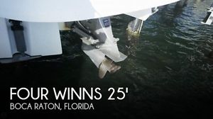 1999 Four Winns 258 Vista
