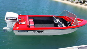 14 ft family/ski/fishing boat 70hp Johnson gal tilt trailer rego great condition