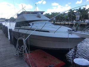 1990 34' silverton cruiser twin 454 Crusaders