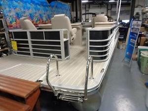 New 2016 Bennington 2250GBR Pontoon Bar Boat Yamaha V-Max VF115 Express 3 tube