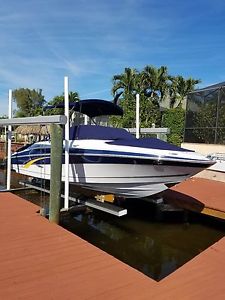 2007 Four Winns 240 Horizon