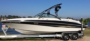 Four Winns 260 Horizon Ski, Wakeboat with Volvo Penta 8.1 Liter and New Trailer