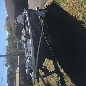 475 Quintrex Hornet Trophy