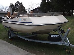 1983 Kayot Deck Boat