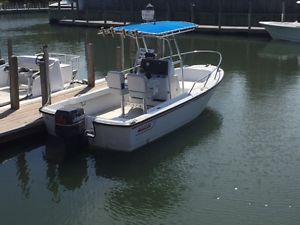 1996 Boston Whaler Outrage