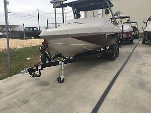 2016 malibu 22 VLX