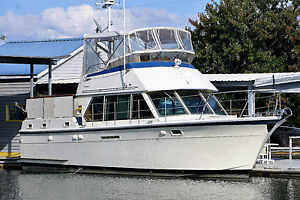 1976 Hatteras Double Cabin