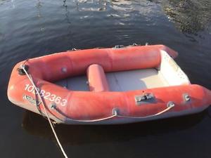 Annexe - Pneumatique Dinghy - Achilles 8'6"