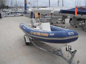 Avon 5.6M Centre Console RIB.
