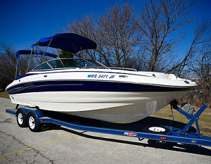2006 Azure 2400 DEEP VEE DeckBoat EXCELLENT FLOORPLAN  Ready For the Season!