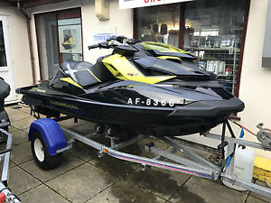 Seadoo RXP-X 260 RS 2013 67hrs Use Indespension wide boy Roller Trailer & Cover