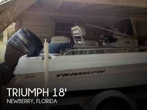 2007 Triumph 190 Bay Boat