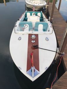 Chris Craft Super Sport 21'