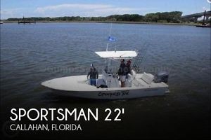 2015 Sportsman 227 Masters Bay Boat