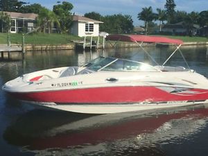 2005 Monterey 263 Explorer Sport