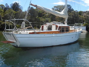 Classic timber 29ft Yacht full keel " Kestel" WOW ! (sydney harbour) No Reserve!
