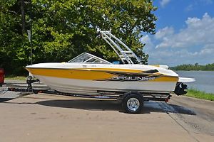 2012 Bayliner 185 Wake Edition