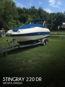2010 Stingray 220 DR