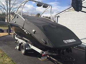 2011 Yamaha AR 240 HO