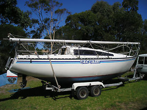 Mottle 8.2 Metre Trailer Sailer