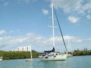sailboat=32' Endeavour sloop