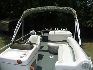 2006 Sun Tracker 21 ft. fishing barge 60 hp 4 stroke mercury