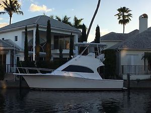Luhrs 34 Convertible Sportfish Powerboat Yacht Boat