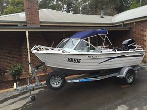 SAVAGE BAY CRUISER 435 30HRS LIKE NEW BOAT Located VIC