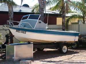 Boat 17 ft Fiberglass .All New In side and out ..Holden 173 New..
