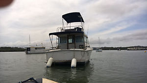 mariner 30 flybridge crusier