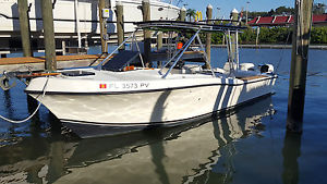 1990 Mako 285 Dual Console