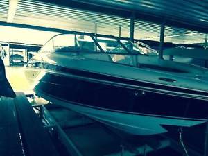 2004 Four Winns Boat