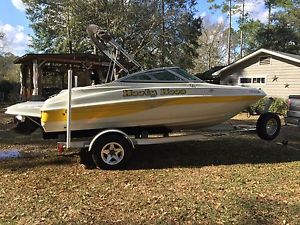 BOAT - 2012 Caravelle 202BR