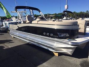 2016 Avalon 2585 Windjammer Rear Lounger
