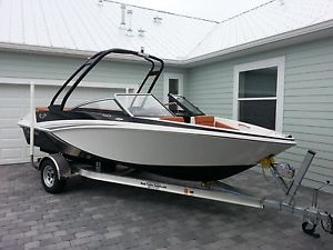 2014 Glastron GT185/BR