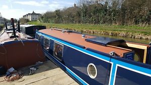 Narrowboat Day Hire, Self drive for 10 people.