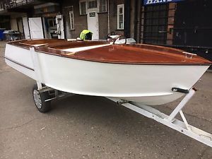 CLASSIC 1940 MOTOR BOAT,RUNABOUT, GENTLEMANS RIVER LAUNCH,INBOARD ENGINE,PX,SWAP