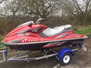 Yamaha Waverunner  Jetski  FZS Jet ski watercraft sho 3 seater roller trailer