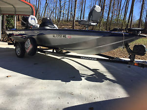 2012 Bass Tracker Pro Team 175