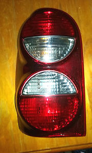 LH Tail Lamp/Light Jeep Cherokee KJ 2005 4 Globe Holes