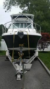 2005 ROBALO BOAT