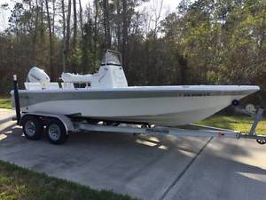 2014 Nautic Star