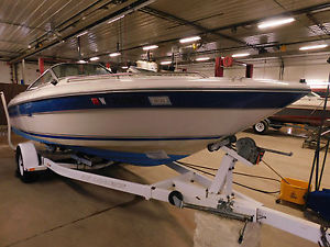 1992 Sea Ray 220