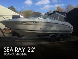2005 Sea Ray 215 Weekender