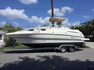2003 Chaparral 260 Signature Cruiser powered by Volvo 5.7L
