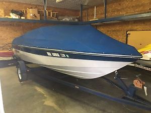 1988 Rinker