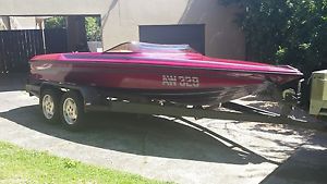 Ski boat SKICRAFT SCORPIO