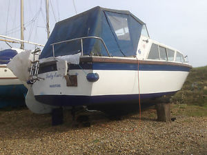 24' Eastwood Motor Cabin Cruiser