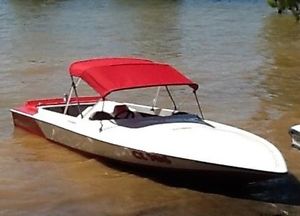 1992 FIREBIRD SKI BOAT