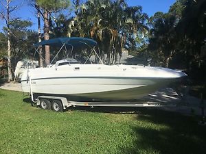 Cobia 256 Deck Boat Yamaha 225 Fuel Injection